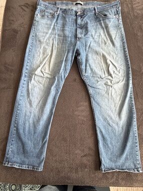 Wrangler Straight-Leg Jeans